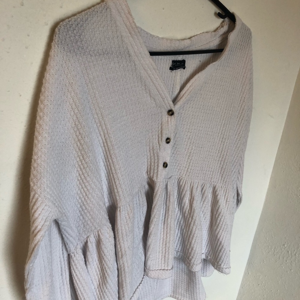 ☆ UO top ☆ - Picture 4 of 7